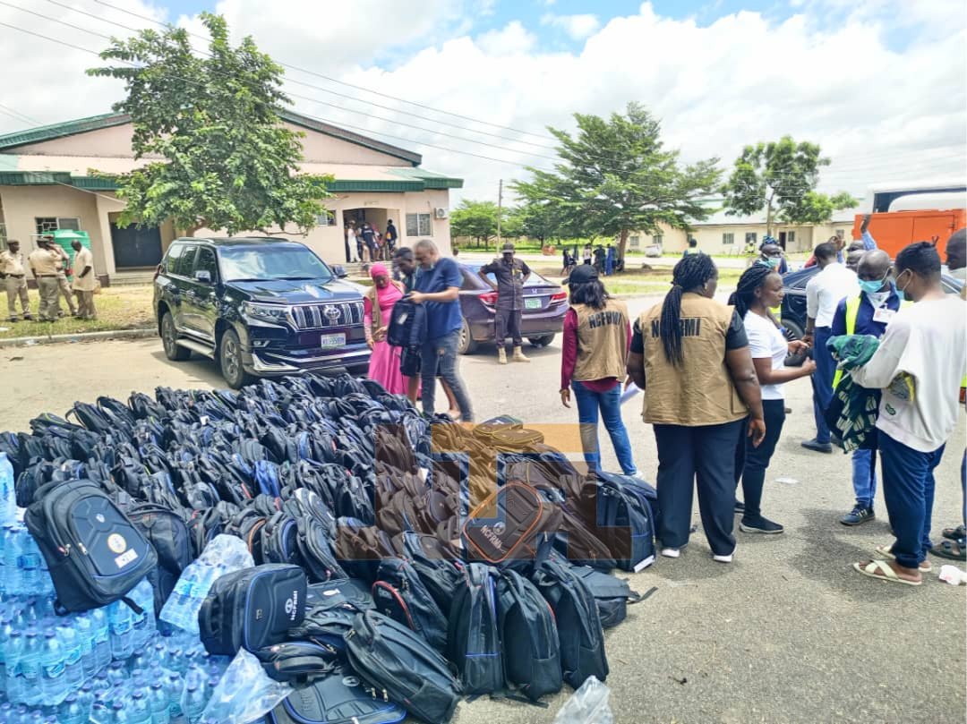 ICYMI: 400 Deported Nigerians Arrive At Abuja Airport from UAE